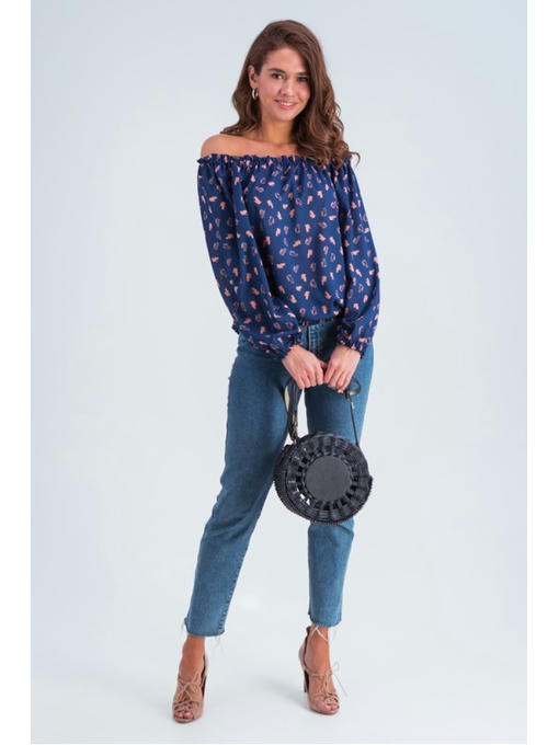 Блузка с открытыми плечами сине-розовая