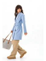 Женское стильное пальто голубое