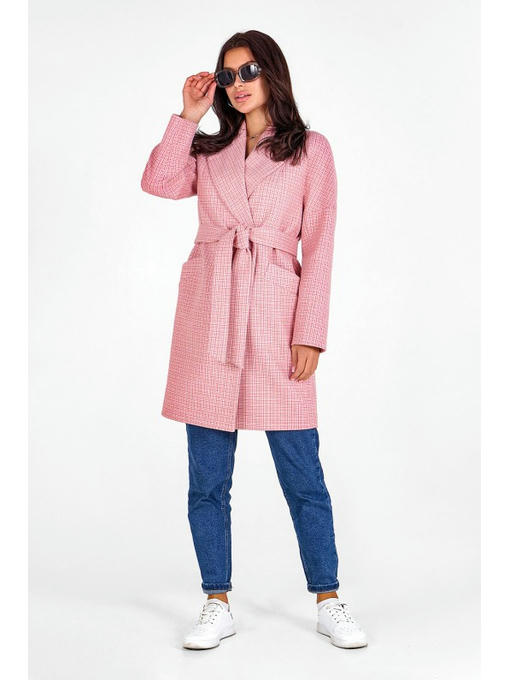 Пальто в клетку розовое