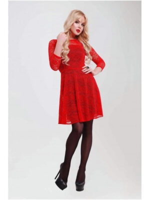 Гипюровое платье красное