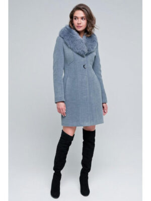 Утепленное пальто серое