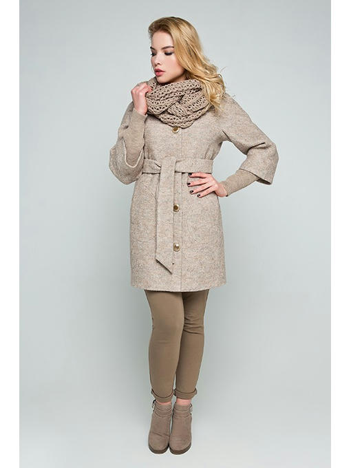Пальто с шарфом бежевое