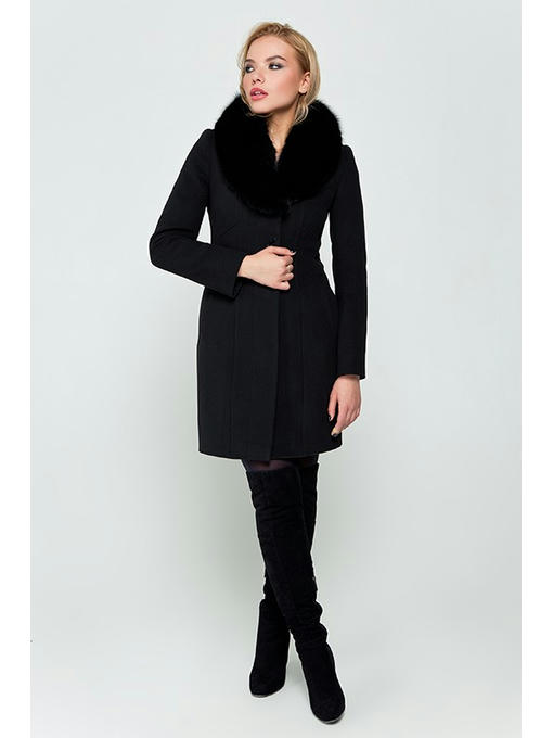 Утепленное пальто черное