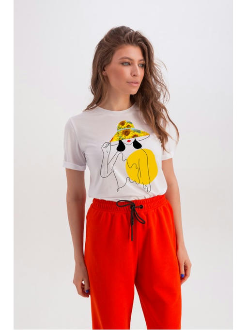 Классическая белая футболка девушка подсолнухи — изображение 2