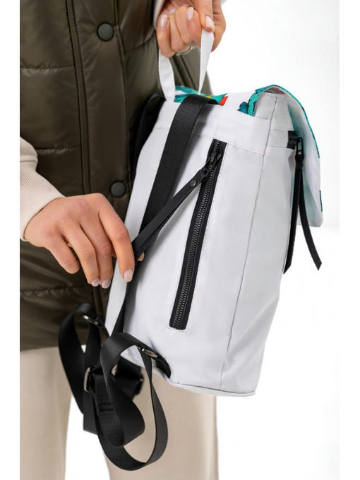 Компактный рюкзачок белый бутон — изображение 4