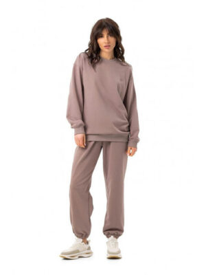 Стильный однотонный свитшот капучино