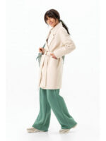 Женское стильное пальто молоко