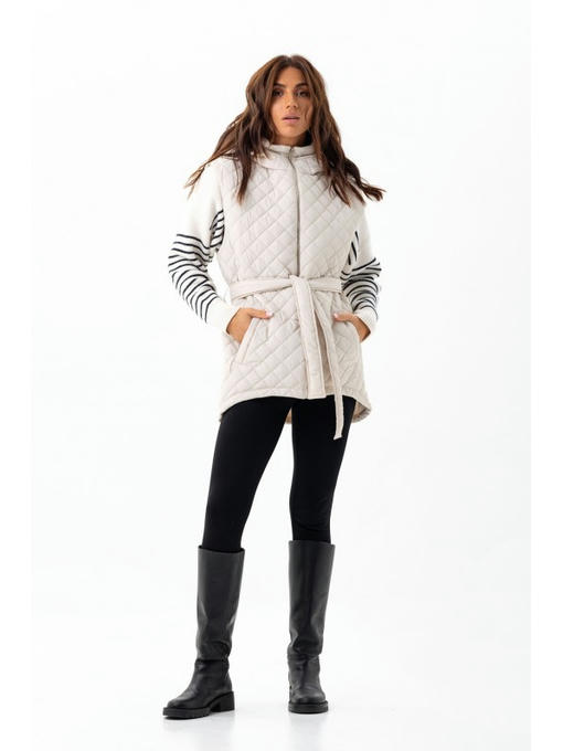 Стеганая жилетка с капюшоном молоко — изображение 6