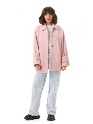 Короткое пальто из альпаки розовое