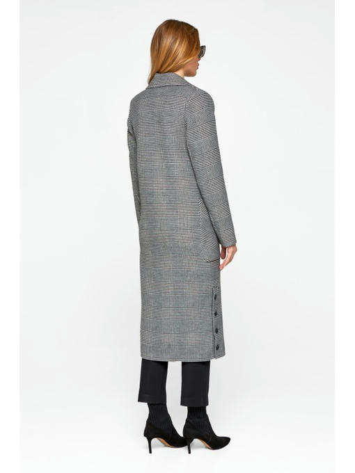 Женское демисезонное пальто в клетку черное — изображение 4