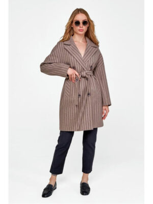 Двубортное пальто капучино