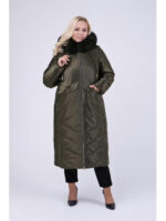 Зимнее пальто с натуральной опушкой