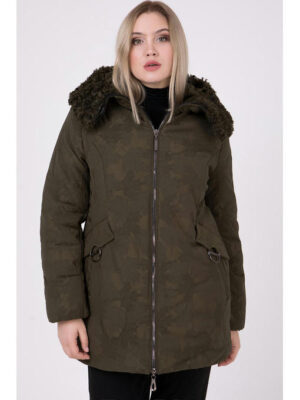 Куртка зимняя, кленовый лист