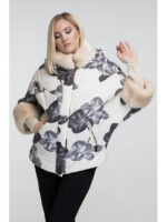 Пончо в цветок