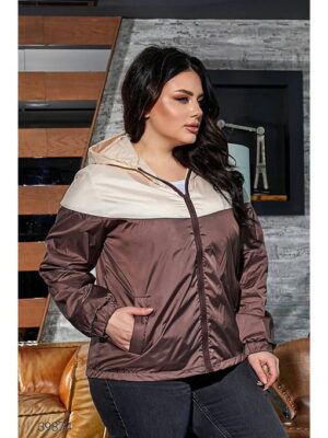 Женская куртка ветровка с капюшоном