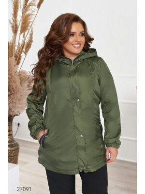 Куртка-ветровка с капюшоном