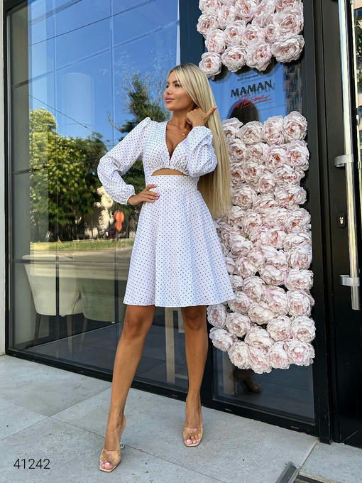 Платье с длинными рукавами — изображение 5