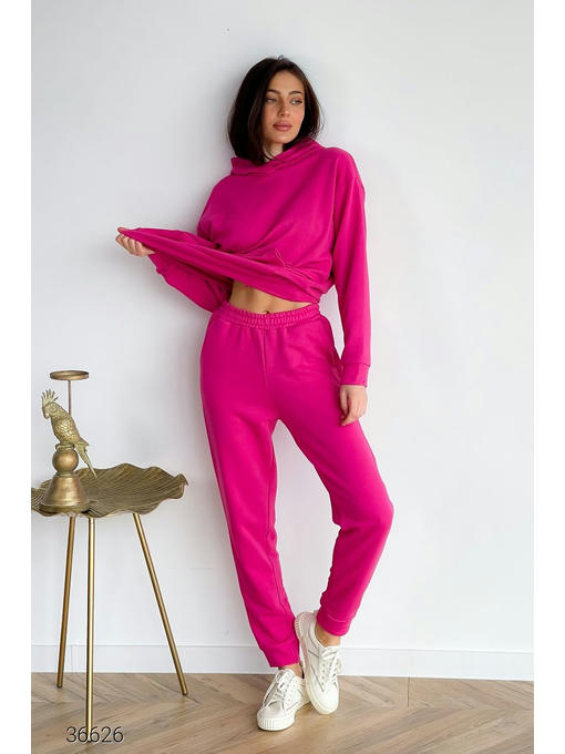 Трикотажный костюм из худи и джоггеров — изображение 3