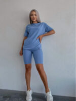 Костюм женский футболка и велосипелки