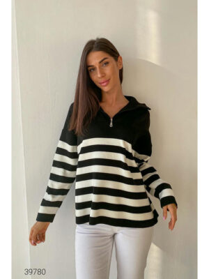 Свитер женский оверсайз