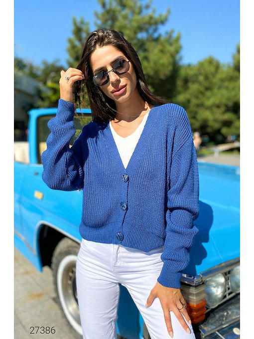 Вязаный кардиган с V-образным вырезом