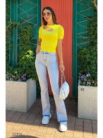 Джинсы с боковыми разрезами на кромках