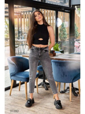 Джинсы базовые черные