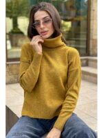 Свитер оверсайз с высоким воротом