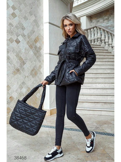 Куртка стёганная с сумкой — изображение 6