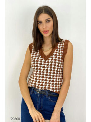 Вязаный жилет с узором гусиная лапка