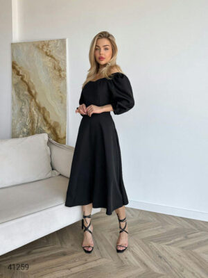 Платье длины миди