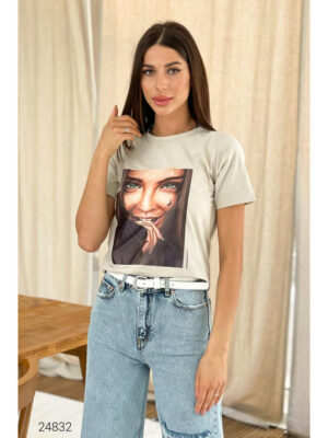 Футболка с принтом