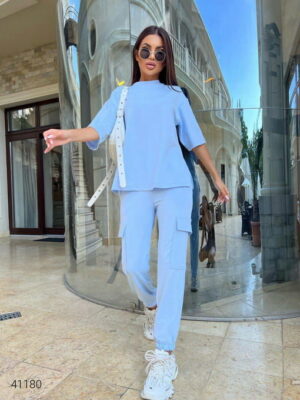 Женский трикотажный костюм