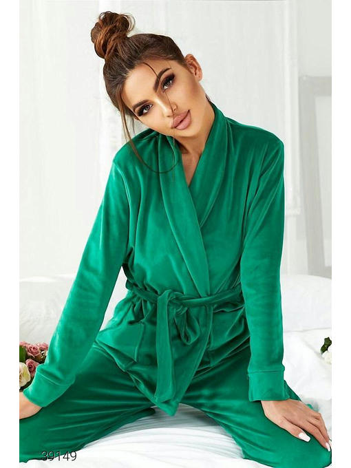 Женский домашний костюм из велюра — изображение 2