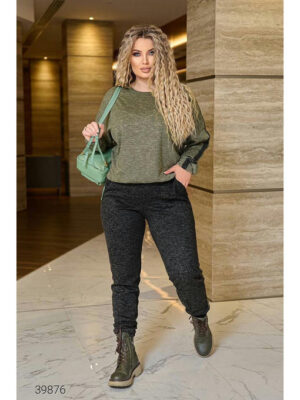 Костюм женский повседневный