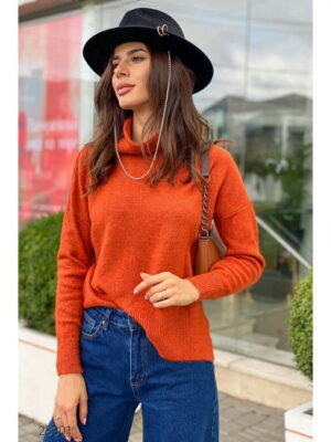 Свитер оверсайз с высоким воротом