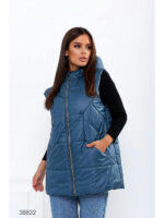 Жилет с капюшоном женский