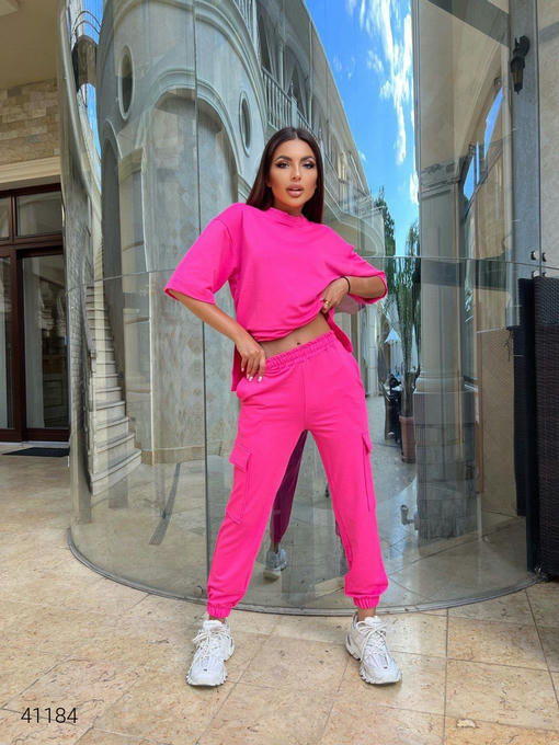 Женский трикотажный костюм — изображение 3