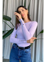 Джемпер с планкой из пуговиц на рукавах