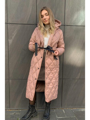 Стёганое пальто с капюшоном