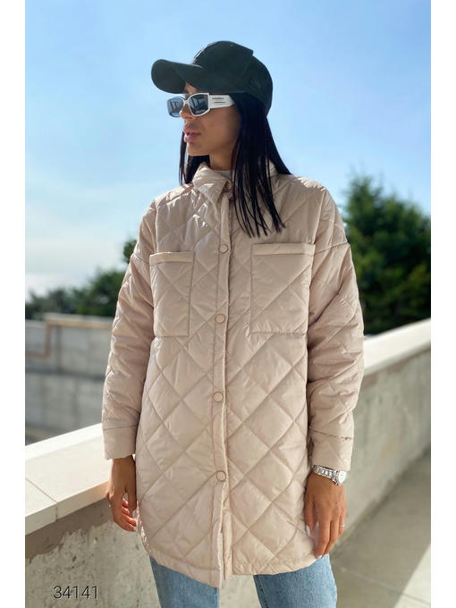 Стеганная куртка с отложным воротом