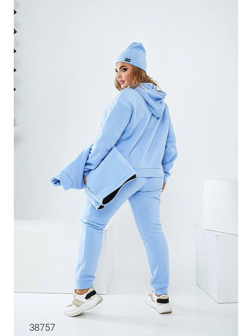 Теплый костюм 4 в 1 с жилеткой и шапкой — изображение 8