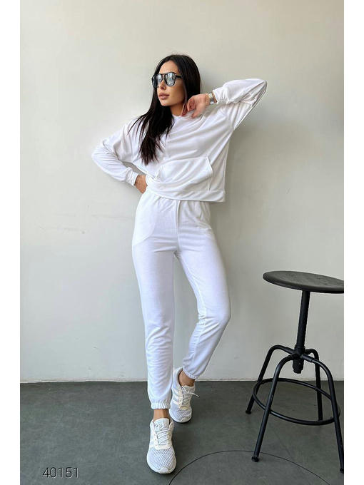 Жеснкий базовый спортивный костюм