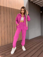 Костюм женский вельветовый