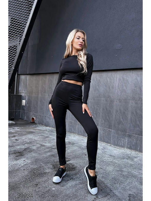 Костюм женский — изображение 3