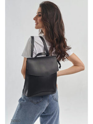 Рюкзак с застёжкой-клапаном