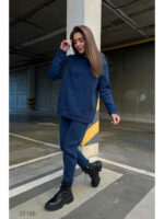 Женский теплый костюм