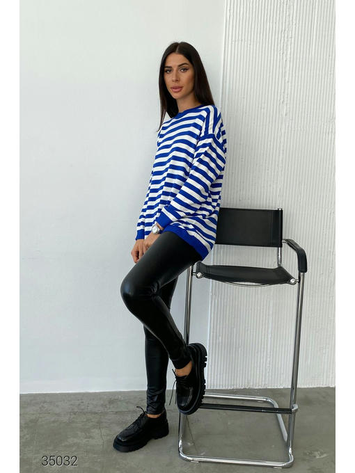 Джемпер оверсайз с принтом в полоску — изображение 4