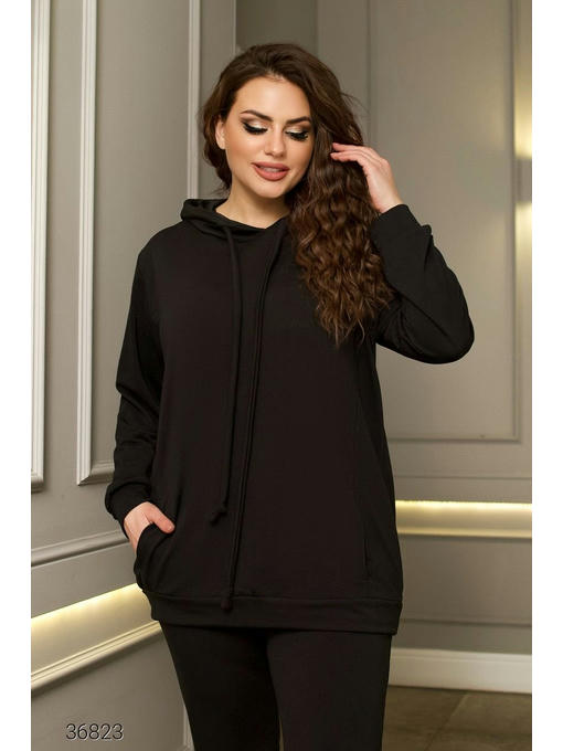 Трикотажный костюм из худи и джоггеров — изображение 2