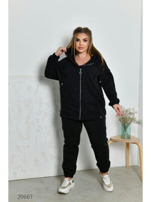 Женский теплый костюм